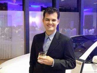 M&eacute;dico encontrado morto procurou a pol&iacute;cia dias antes alegando coa&ccedil;&atilde;o
