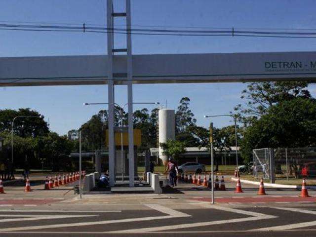 Ap&oacute;s ficar fora do ar, sistema do Detran funciona normalmente nesta ter&ccedil;a