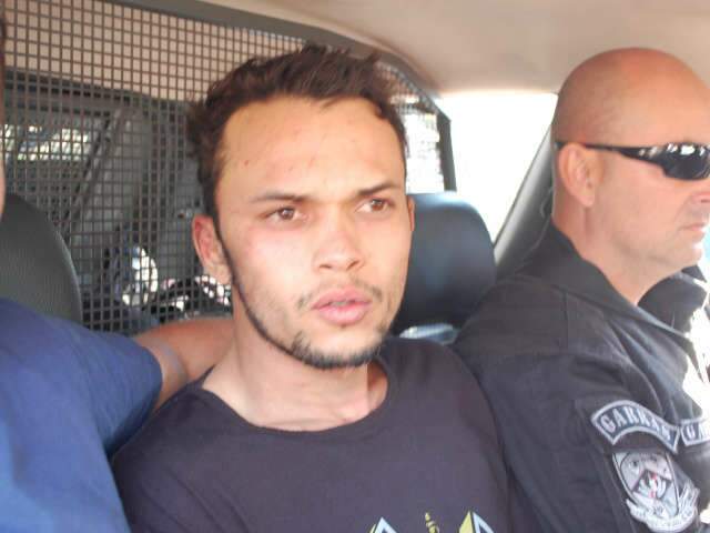  Achada em Corumb&aacute; arma usada em assassinato de estudantes