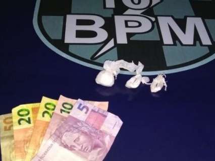 PM prende traficante no Aero Rancho com cocaína e dinheiro trocado