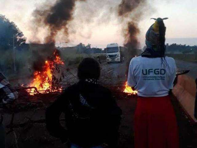 Estudantes criticam nomea&ccedil;&atilde;o de reitora e apontam interven&ccedil;&atilde;o na UFGD