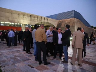 Solenidade levou diplomados e autoridades ao Centro de Convenções. (Foto: Paulo Francis)