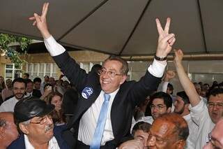 O novo presidente da OAB/MS, Mansour Elias Karmouche, considera que a união da advocacia foi essencial para sua vitória (Foto: Gerson Valber)
