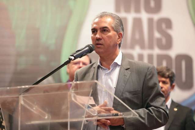 Equil&iacute;brio de contas garante IPVA 2017 sem aumento, afirma governador