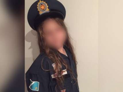 Pol&iacute;cia pede autoriza&ccedil;&atilde;o judicial para acessar celular de crian&ccedil;a morta 