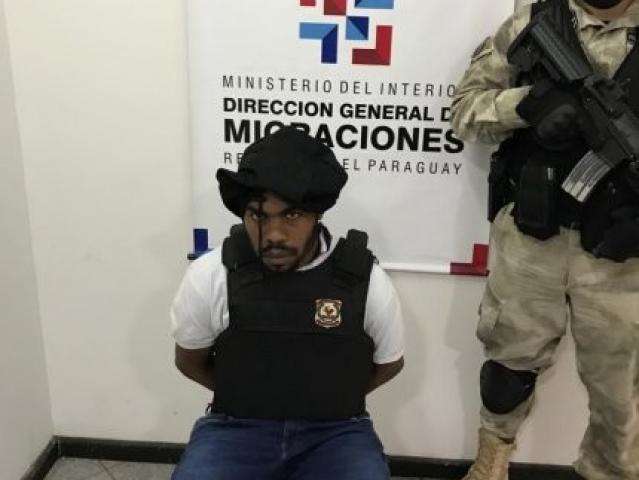 Preso desde agosto, traficante membro do Comando Vermelho &eacute; expulso do Paraguai
