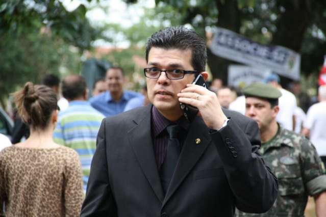 Olarte tem reuni&atilde;o &ldquo;fechada&rdquo; para definir l&iacute;der na C&acirc;mara e secret&aacute;ria