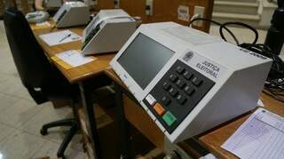 Eleitor terá que fazer cadastro biométrico para encontro com as urnas eletrônicas em 2018. (Foto: Marcos Ermínio)