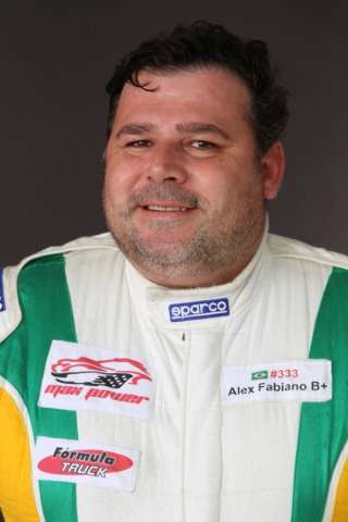 Piloto Alex Fabiano troca de equipe para a corrida em Campo Grande