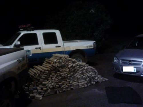  Pol&iacute;cia Rodovi&aacute;ria apreende 351 tabletes de maconha na MS-258