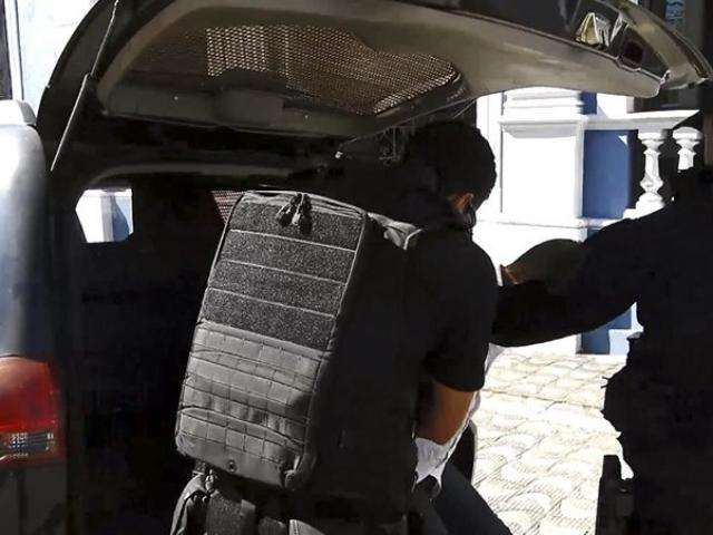 Um dos 6 mais procurados do Brasil, chefe do tr&aacute;fico na fronteira &eacute; preso