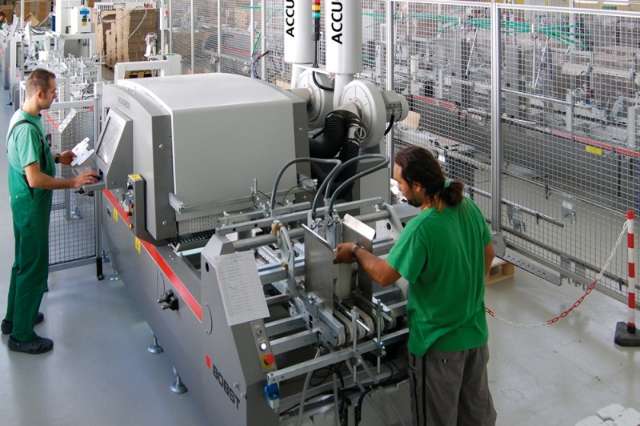 Contrata&ccedil;&atilde;o da ind&uacute;stria gr&aacute;fica recua 3,7% em rela&ccedil;&atilde;o ao ano passado