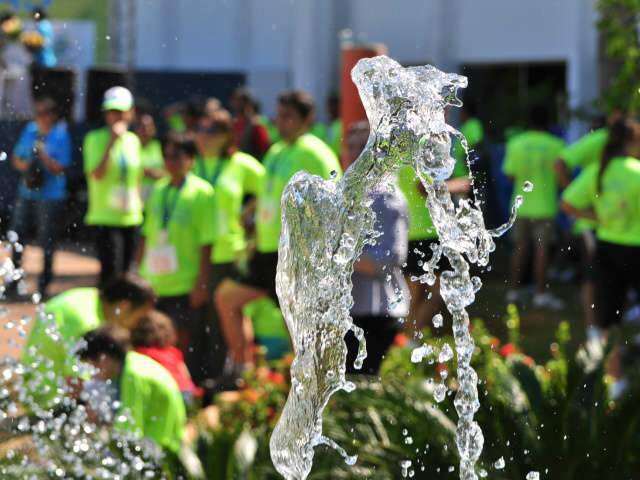  Corrida das &Aacute;guas re&uacute;ne cerca de 1 mil participantes no Parque das Na&ccedil;&otilde;es