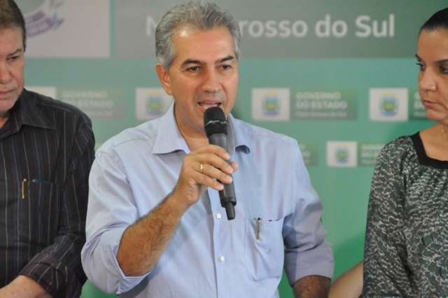 Servidores cedidos passar&atilde;o por recadastramento no primeiro semestre de 2015