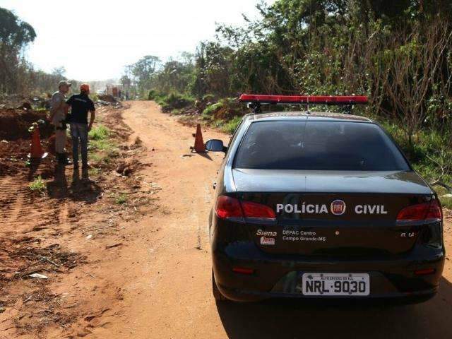 Corpo &eacute; encontrado carbonizado em estrada vicinal do Parque dos Poderes 