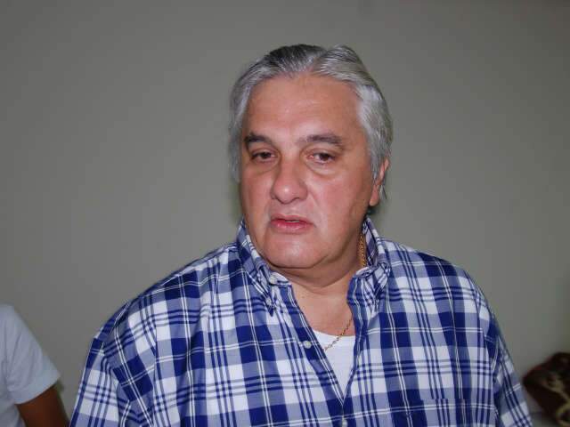  Delc&iacute;dio diz que agenda n&atilde;o coincide e nega desentendimento com Puccinelli