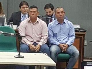 Fernando e José Carlos, acusados de espancar, degolar e queimar Viviane (Divulgação/MPE)