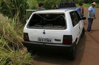 Familiares acreditam que Renato tenha perdido o controle do carro ao fugir. (Foto: Gerson Walber)
