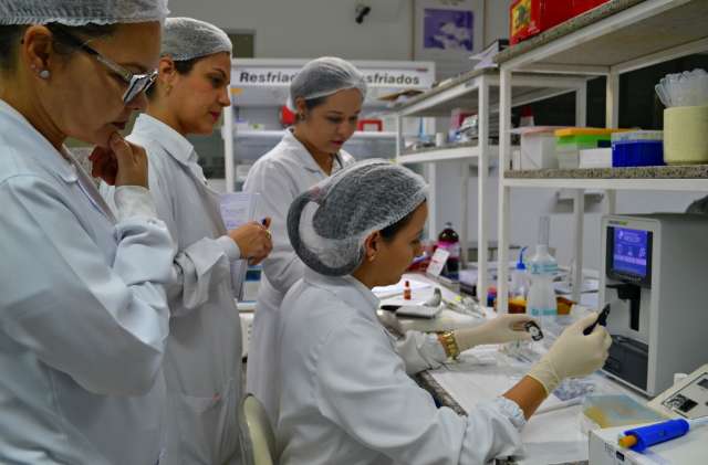 Apae recebe equipamento moderno para diagn&oacute;stico de fibrose c&iacute;stica