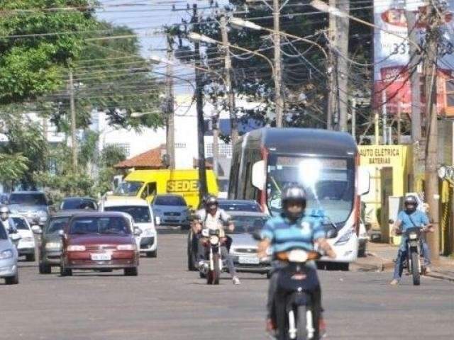 Problema antigo: licita&ccedil;&atilde;o para recapear 4km da Bandeirantes  nesta 4&ordf;