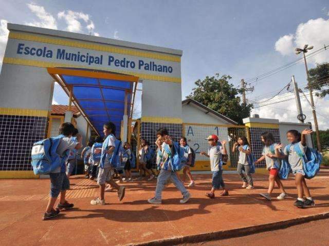 Dourados aguarda retorno de 27,3 mil estudantes na volta &agrave;s aulas