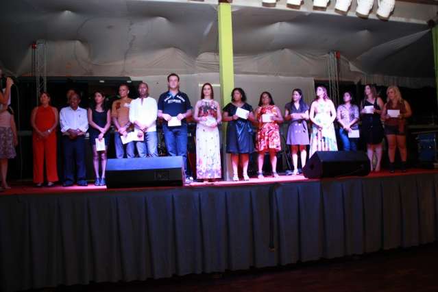 Sindicato da educa&ccedil;&atilde;o realiza festival nesta sexta-feira 