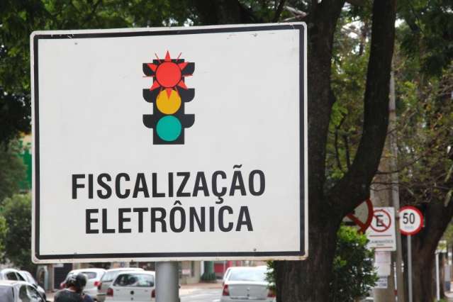 Agetran implanta radar &ldquo;escondido&rdquo; em meio a &aacute;rvores no Centro