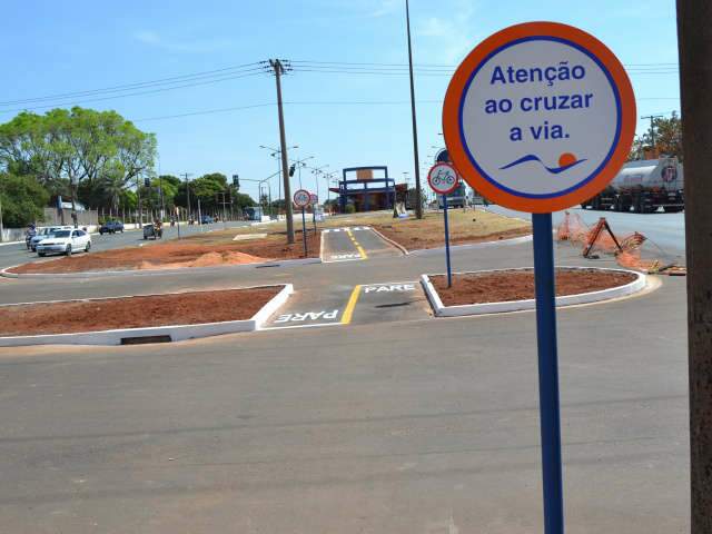  Pronta, ciclovia na Gury Marques &eacute; caminho para passeio e trabalho 