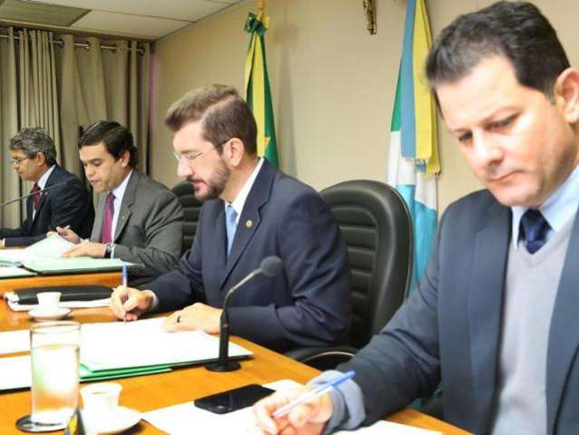 &#039;Lei Harfouche&#039; muda de relator e deve incluir escolas particulares
