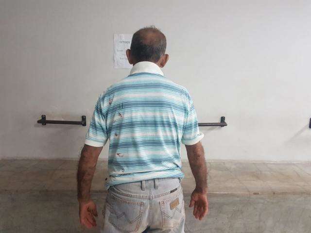 Pedreiro atrai irm&atilde;s de 6 e 7 anos com moeda de R$ 1 e &eacute; preso por estupro