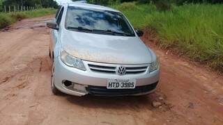 Carro de Belarmino foi encontrado no sábado de manhã na entra da estrada de Cipolândia. (Foto: PC Aquidauana)