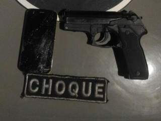 Suspeitos de roubo s&atilde;o presos com arma de brinquedo no Jardim Tijuca