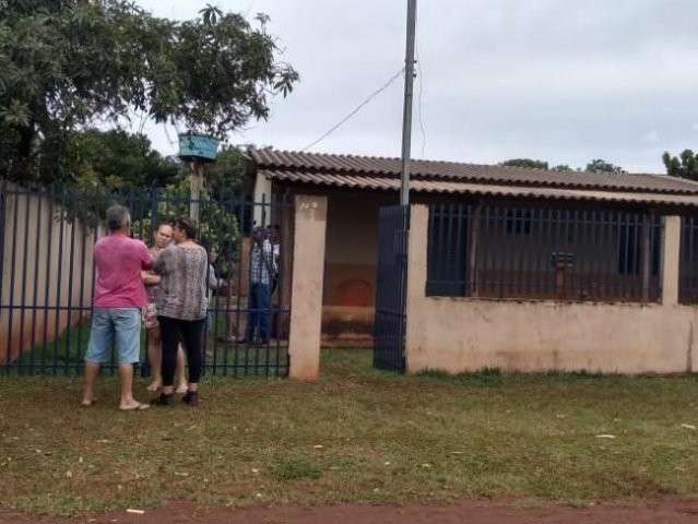Idoso encontrado morto com as m&atilde;os amarradas teve arma roubada