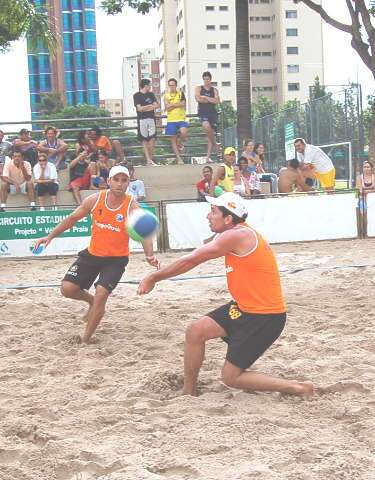  Estadual de V&ocirc;lei de Praia no Belmar Fidalgo reune 37 duplas