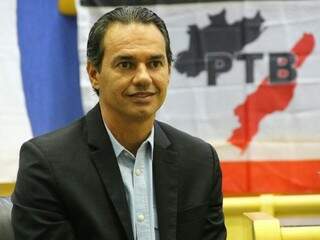 Deputado estadual Marcos Trad, em convenção do PTB, na Câmara Municipal. (Foto: Marcos Ermínio)