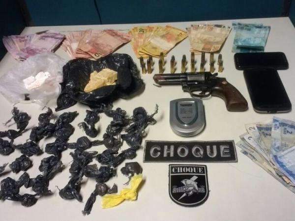 Choque prende traficante a domic&iacute;lio que faturava at&eacute; R$ 40 mil por m&ecirc;s