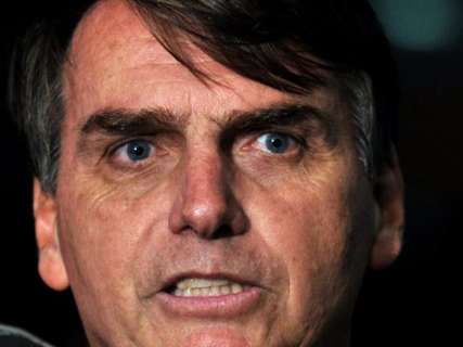 Petição quer impedir que Bolsonaro vire "visitante ilustre" em Campo Grande
