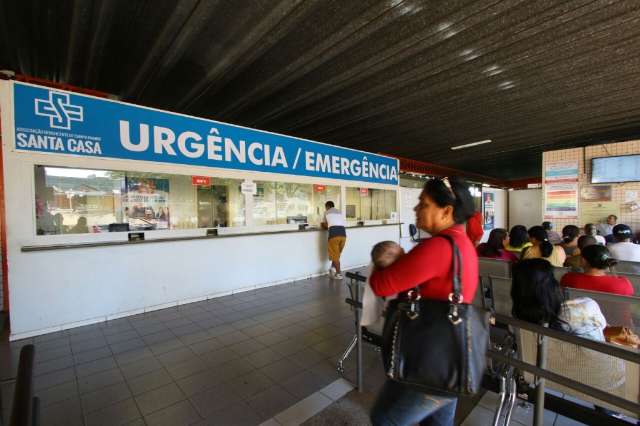 Com port&atilde;o e guarda, Santa Casa fecha &ldquo;post&atilde;o&rdquo; e vai regular pacientes 