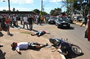  Irm&atilde;os s&atilde;o fuzilados com 20 tiros em rua de Ponta Por&atilde;