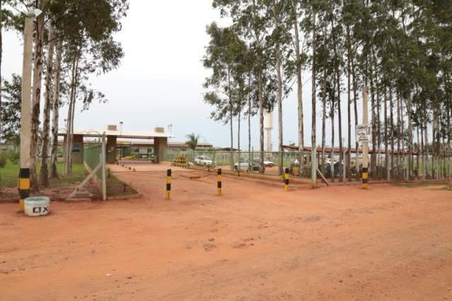 Com superlota&ccedil;&atilde;o maior, cadeias de MS vivem alerta ap&oacute;s massacre no AM