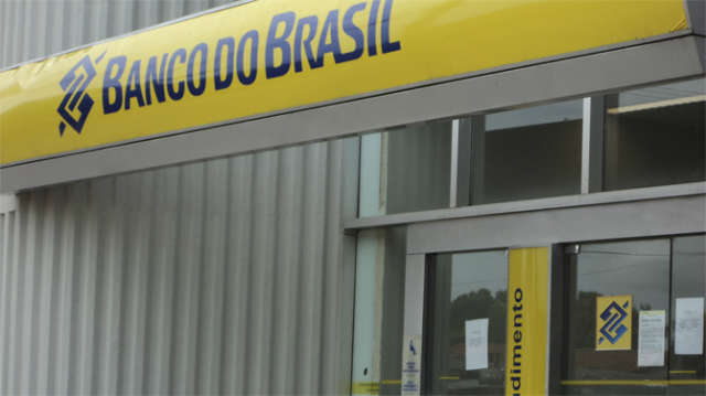  Malote roubado em porta de banco em Coxim levava R$ 73 mil