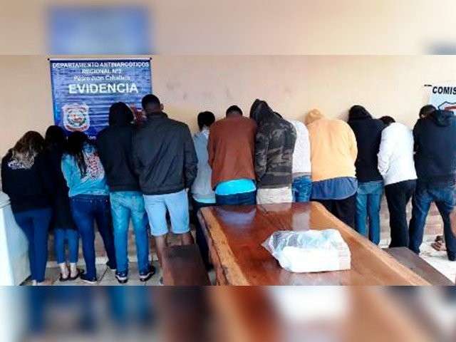 Estudantes brasileiros presos com &aacute;lcool e drogas em festa ser&atilde;o expulsos do PY