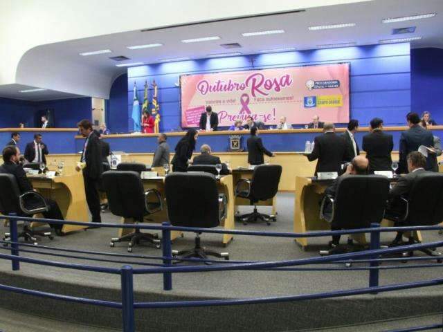 C&acirc;mara d&aacute; folga extra e servidores ter&atilde;o feriad&atilde;o na pr&oacute;xima semana