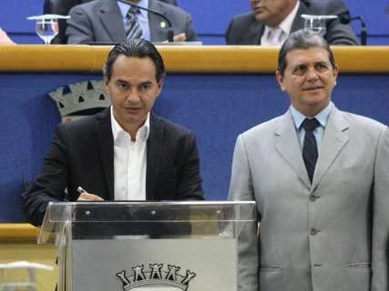 Em sessão inaugural, Marquinhos vai à Câmara falar da atual situação da Capital