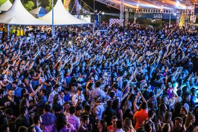 Moda boa e mulher bonita s&atilde;o lembran&ccedil;as de Campo Grande para cantores do Festeja