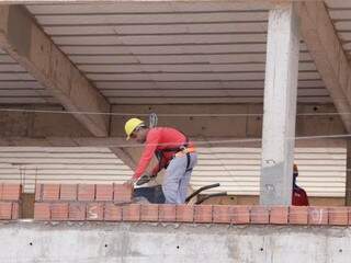 Construção civil terminou dezembro com saldo negativo em geração de empregos (Foto: Kísie Ainoã)