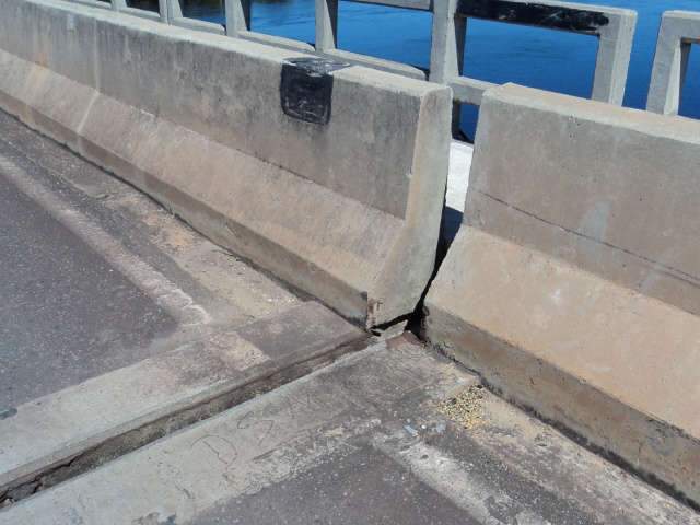  Equipe da Agesul segue para Corumb&aacute; e faz diagn&oacute;stico de ponte 