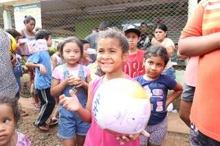 Nicole quis receber uma bola. (Foto: Paulo Francis)