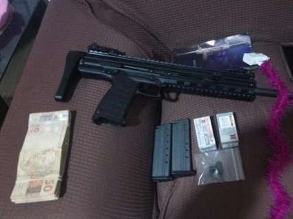 Cinco pessoas s&atilde;o denunciadas por tr&aacute;fico internacional de drogas e armas