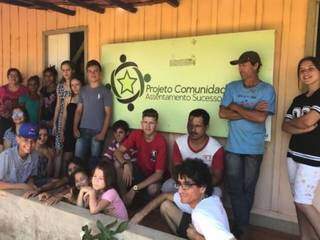 Os 20 jovens do Assentamento Sucesso se uniram em busca de financiamento coletivo para realizar documentário. (Foto: Divulgação)